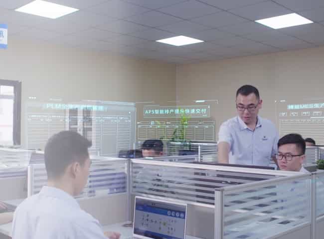 High-efficient Operation of Informatization
